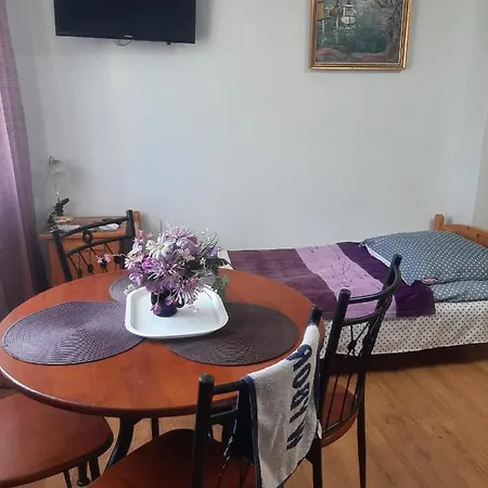 Goscinne Cuma Guest house