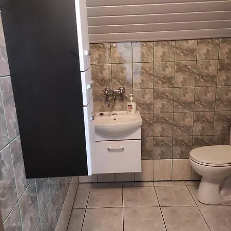 Goscinne Cuma 게스트하우스 웨바