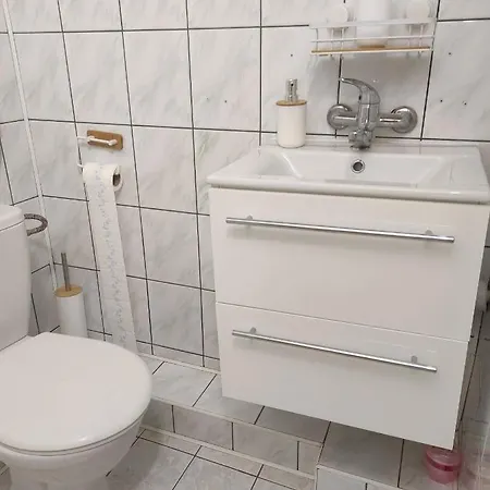 Goscinne Cuma Guest house